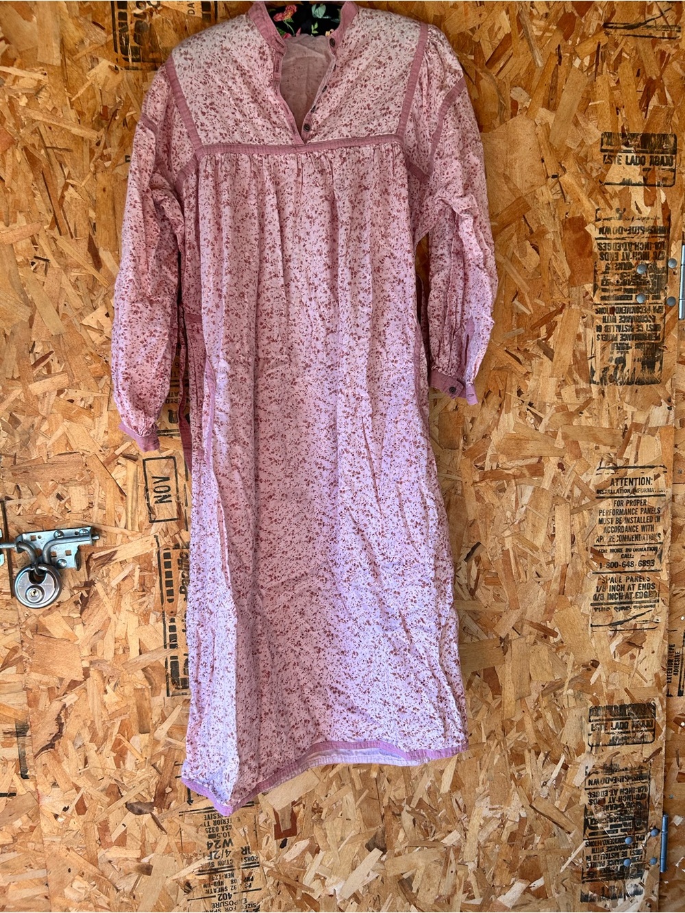 Mauwenzah Pink Floral Cottagecore 70s dress